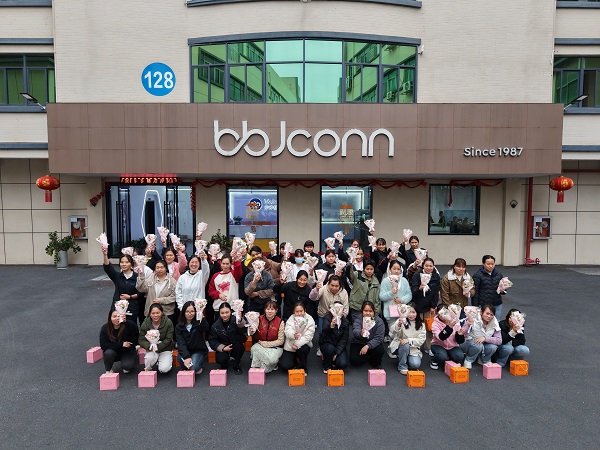 38载步步精，致敬巾帼力量 | 38周年·38妇女节特别献礼